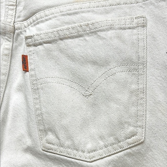 Levi's Orange Tab Women's Straight Leg Jeans waist 28 White cotton *stain flaws - Picture 1 of 15